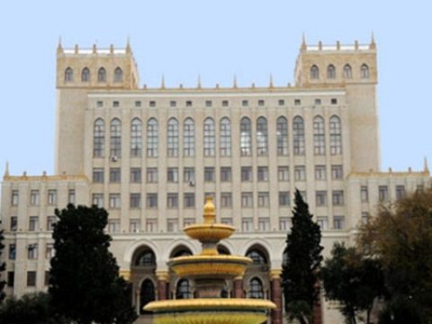 Elmlər Akademiyasının bu institutları birləşdirildi 