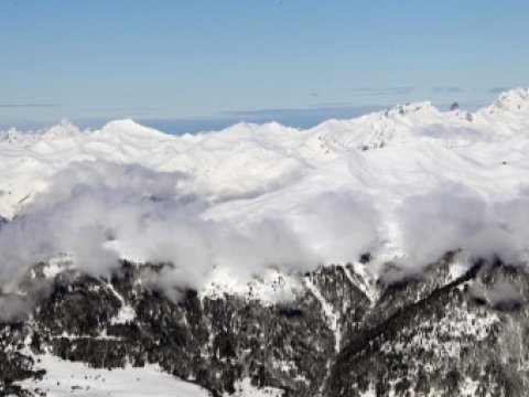 Qar uçqunu 5 nəfərin ölümünə səbəb olub