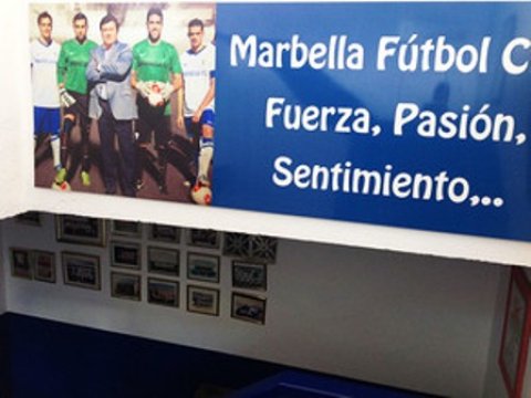  Azərbaycandan olan qadın İspaniyada futbol klubu alıb 