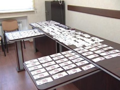 "Çay evi" adı ilə fəaliyyət göstərən qumarxana ifşa  edildi – FOTO 