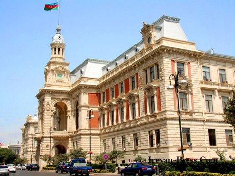 Meriya Bakının qaranlıq küçələrindən xəbərsizdir - AÇIQLAMA