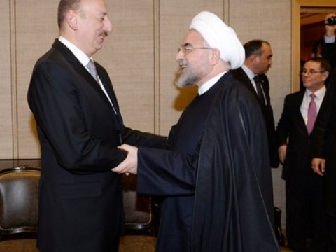 İlham Əliyev Həsən Ruhanini təbrik edib