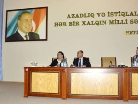 ”İnhisarçılıq, bürokratiya, korrupsiya və rüşvətxorluğa qarşı məqsədyönlü iş aparılır”-Nazir