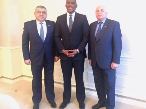 ABŞ səfirliyinin nümayəndələri Milli Məclisdə - FOTO