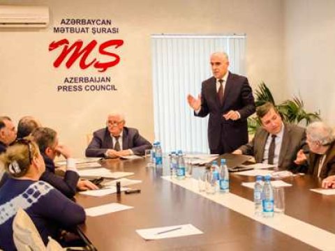 Mətbuat Şurasında 3 KİV-dən olan şikayətə baxıldı