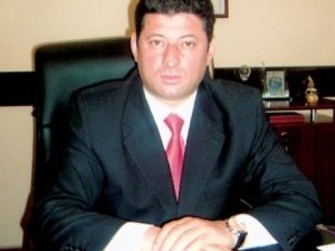 Dövlət Radiotezliklər İdarəsinin rəisi işdən çıxarılıb