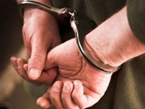 I Nikolay dövrünə aid vazanı oğurlayan azərbaycanlı yaxalandı