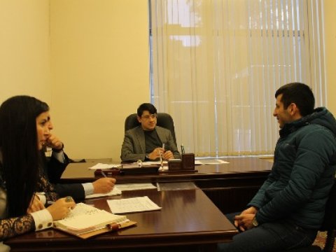 Fuad Muradov şikayətləri dinlədi - FOTO