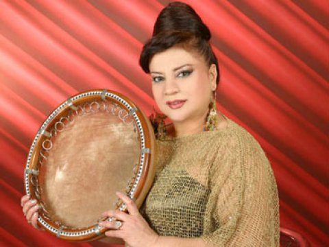 Səkinə İsmayılova "Şöhrət" ordeni ilə təltif edildi