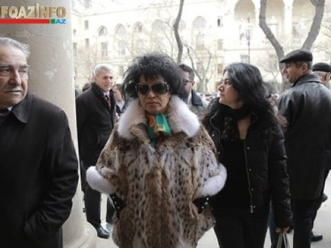 Zeynəb Xanlarova İlhamənin vida mərasimində - FOTO 