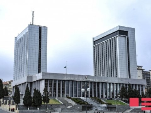 Milli Məclisin saxlanma xərcləri kəskin azaldı
