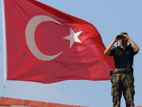 Türkiyə-Suriya sərhəddində pilotsuz təyyarə qəzaya uğrayıb