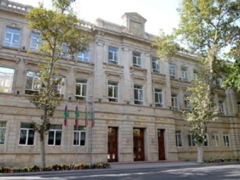 Vətəndaş şikayət etdi-Rəis işin itirdi