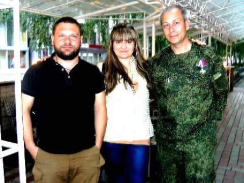 Donetsk separatçılarının media simasının erməni məşuqəsi- FOTOLAR