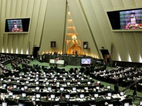 İran parlamentinə 2 erməni deputat seçildi