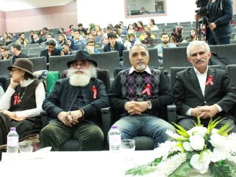 “Böyüməyən Uşaqlar” filmi Səlçuk Universitetində - FOTOLAR