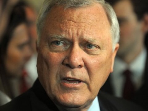 Corciya qubernatoru Xocalı qətliamını yenə pislədi 