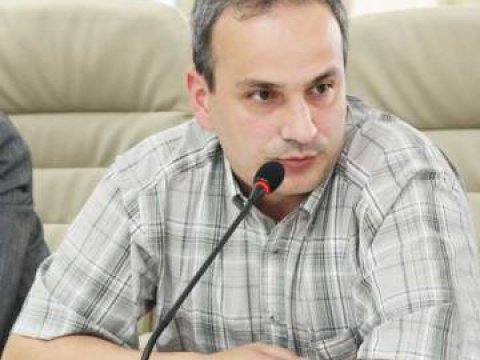 İqtisadçı prezidentin sərəncamını uğurlu addım hesab edir 