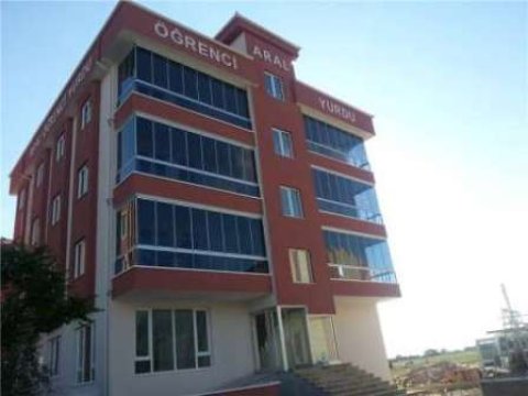  Türkiyədə iki azərbaycanlı tələbə narkotikdən zəhərlənib