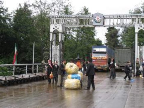 Biləsuvar gömrük məntəqəsindəki ölümlə bağlı rəsmi AÇIQLAMA