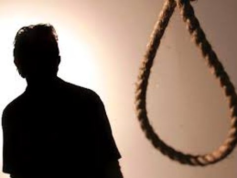 Tovuzda 18 yaşlı oğlan özünü asdı