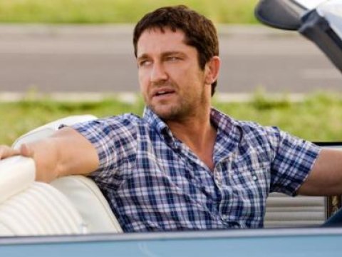  Hollivud ulduzu canlı yayımda jurnalisti nokauta salıb -Video 