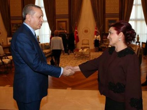   Azərbaycanlı xanım rektor seçkisində rekord nəticə əldə edib