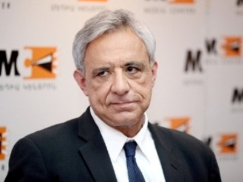 Keçmiş nazir Sərkisyana qarşı partiya yaradır 