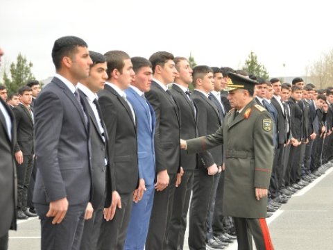 Ramil Usubov polisə işləyəcək mülki şəxsləri seçdi - FOTO