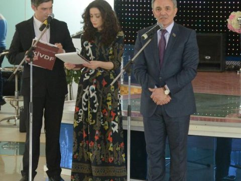 Əli Həsənov: "Bəzi problemlər jurnalistikamıza da öz təsirini göstərib"