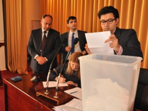  QHT Şurası üzvlüyünə keçirilən seçkilərin nəticəsi açıqlanıb - Foto 