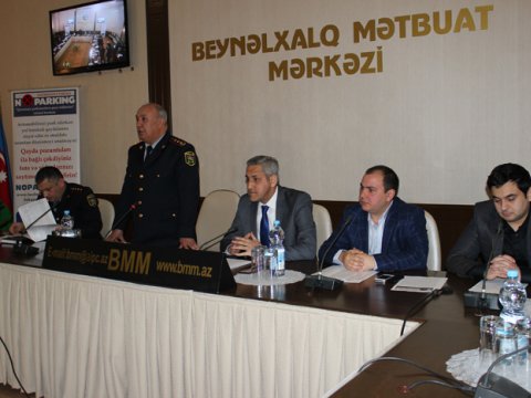 Qanunsuz parklamalarla bağlı yazı müsabiqəsinin qalibləri mükafatlandırıldı- FOTOLAR