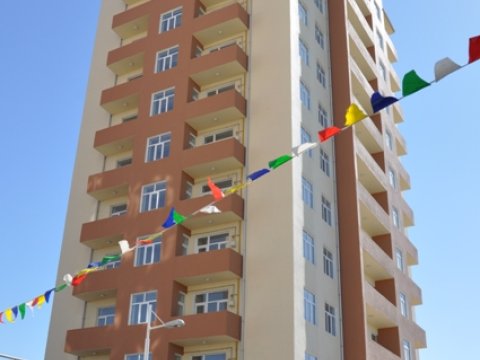 Kəmaləddin Heydərovun işçilərinə təzə mənzillər verildi - FOTO