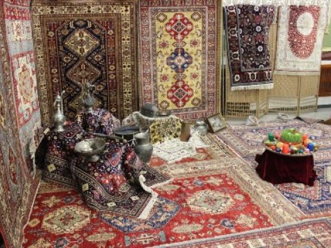 Astanada xalça sərgisi keçirilib