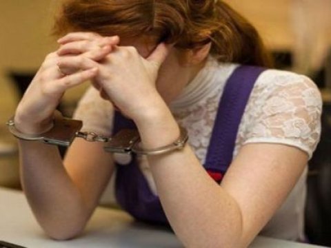  Qadın sağlamlıq mərkəzindən 540 manat pul oğurlayıb 