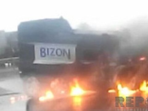  Siyəzəndə "Hummer" yanıb -Video