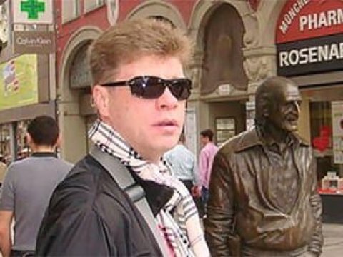  Bank rəhbəri özünü güllələdi  - Video 