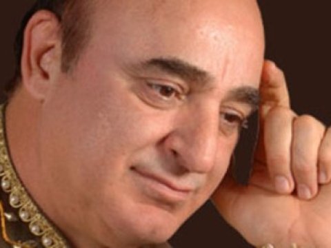 Məşhur müğənninin bankda 200 min dolları batıb