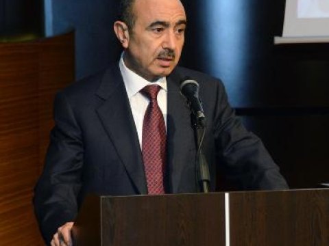 "Azərbaycan çox məsələlərdə dünyaya nümunə göstərir"