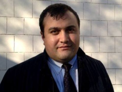  Daha iki vəkil cəzalandırılıb