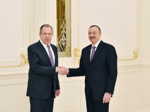 ” Təəssüf ki, bu axşam Ermənistan tərəfi atəşkəsi yenə pozdu”- Prezident