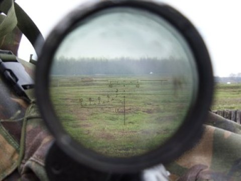 Ordumuz düşmən səngərlərinə 125 atəş zərbəsi endirib