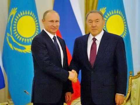 Putin Nazarbayevlə Qarabağı müzakirə edib 