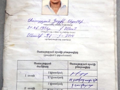 Ermənilərə məxsus sənəd və rabitə vasitələri ələ keçirildi - FOTO