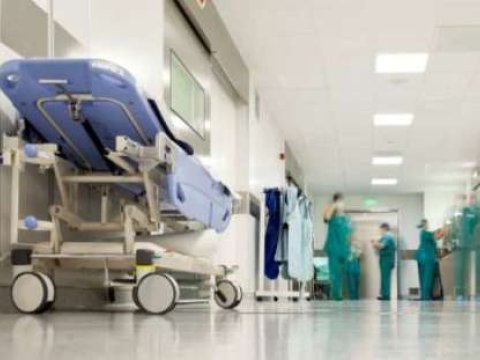 Xəstəxanalarda MAXİNASİYA: dərmanlar baha satılır, yeməklər isə...