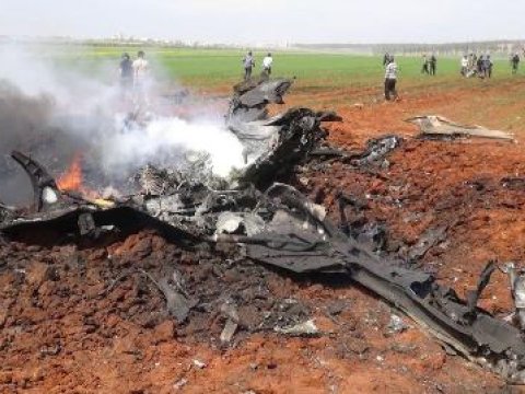  İŞİD yaraqlıları Suriyada hərbi təyyarəni vurub 