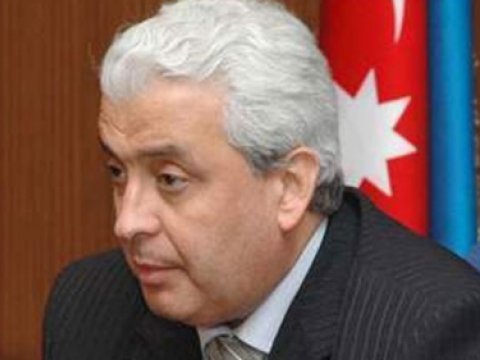 Akif Nağı müxalifəti bir araya yığır 