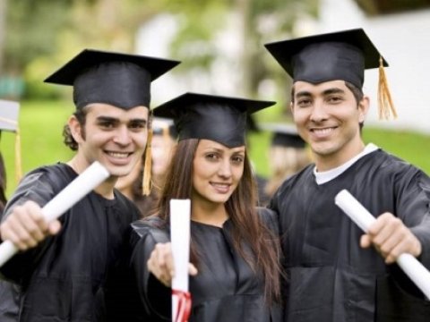 Xaricdə təhsilin dayandırılması nə vəd edir?