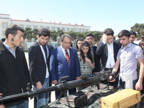 BDU tələbələri Ali Hərbi Məktəbə getdilər - FOTO
