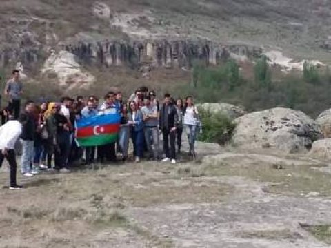 Azərbaycanlı tələbələr Konyada Azərbaycanı tanıdıblar - FOTO 